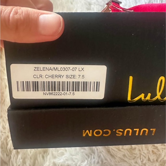 Red Lulu’s Heels - Picture 9 of 9